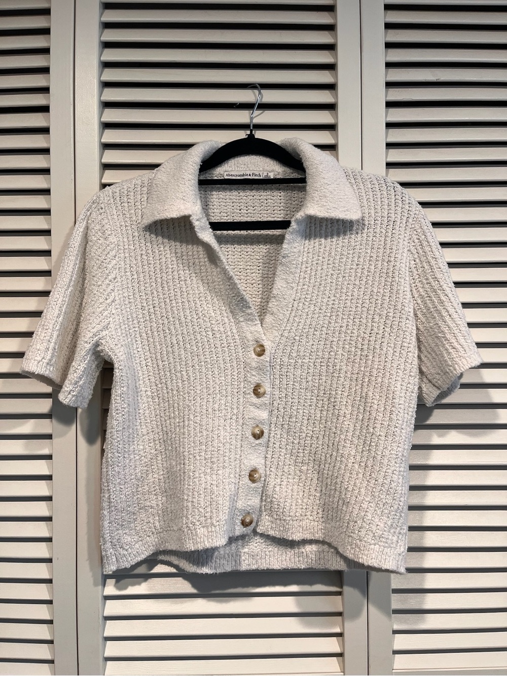 Abercrombie & Fitch Cream Short-Sleeve Knit Button Cardigan